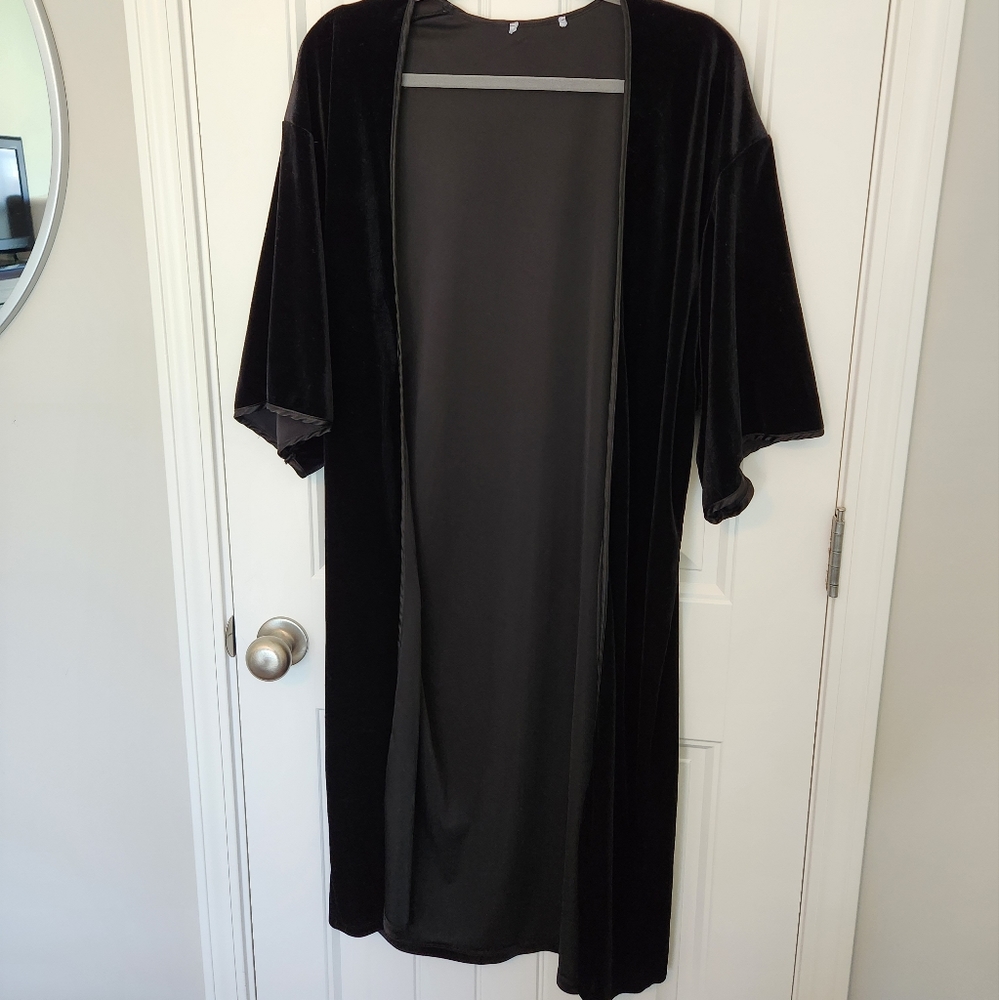Black Velvet Kimono
